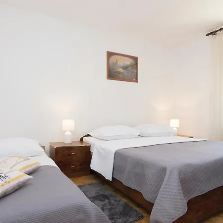 One-bedroom In Appartement