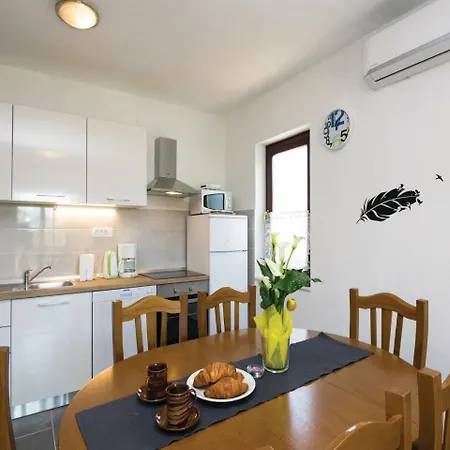One-bedroom In * Sukošan