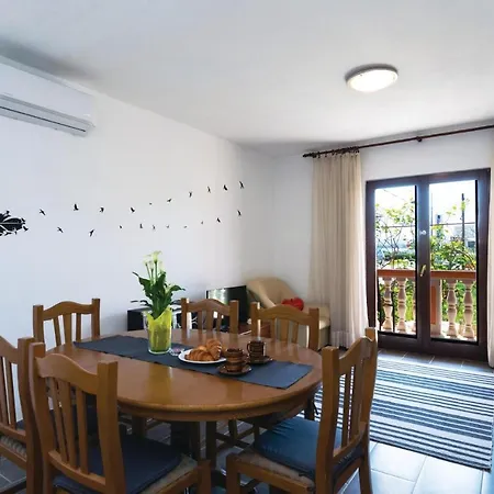 One-bedroom In Sukošan